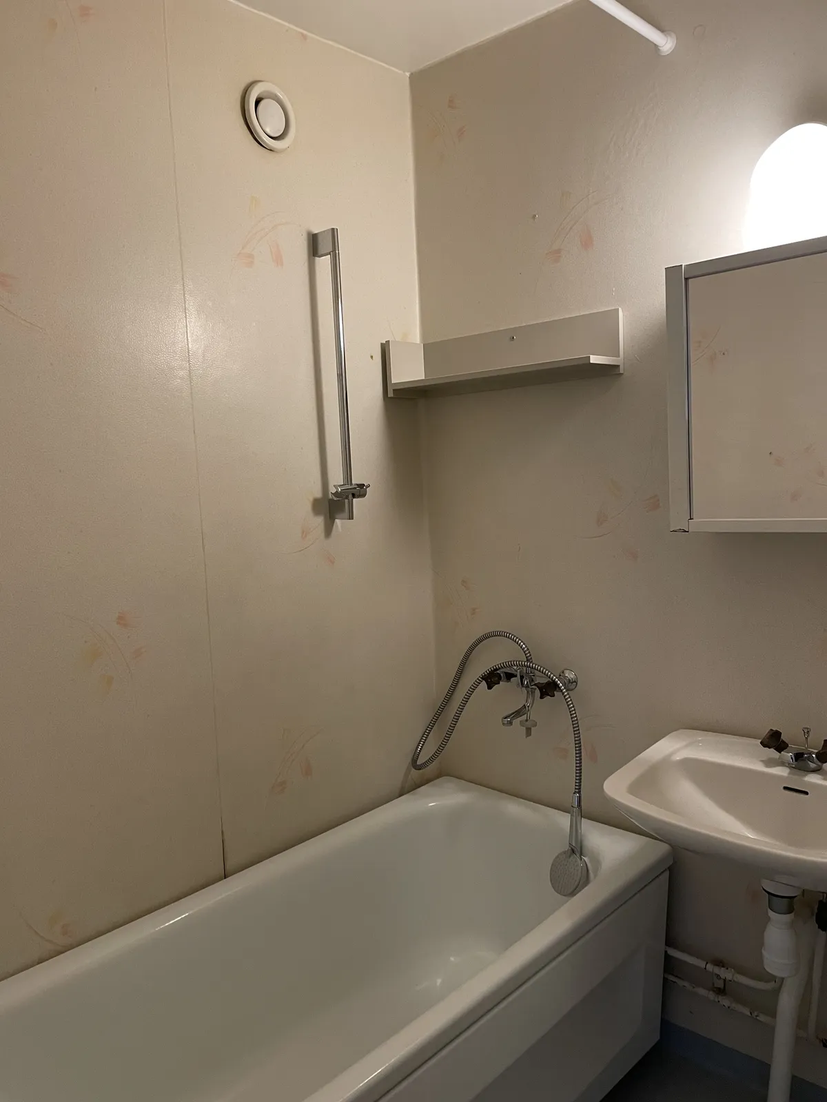 Hyreslägenhet på Grums i grums