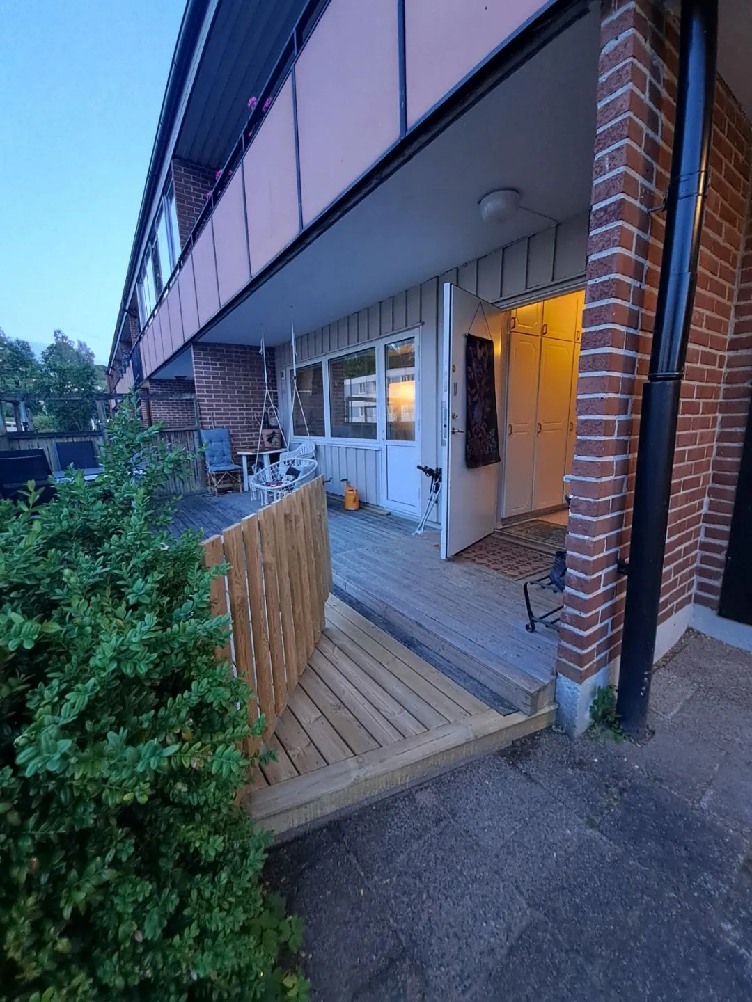 Hyreslägenhet på Floda i floda