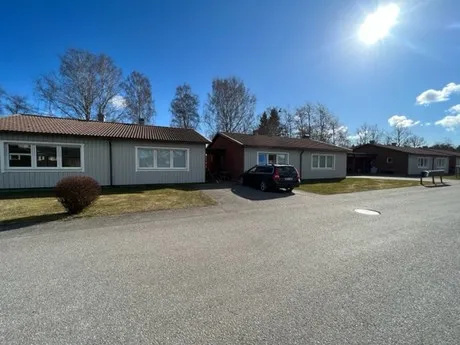 Hyreslägenhet på Vara i vara