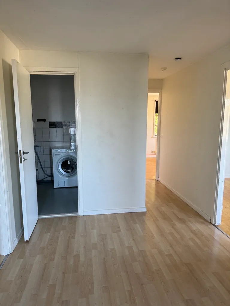 Hyreslägenhet på Brottby i brottby