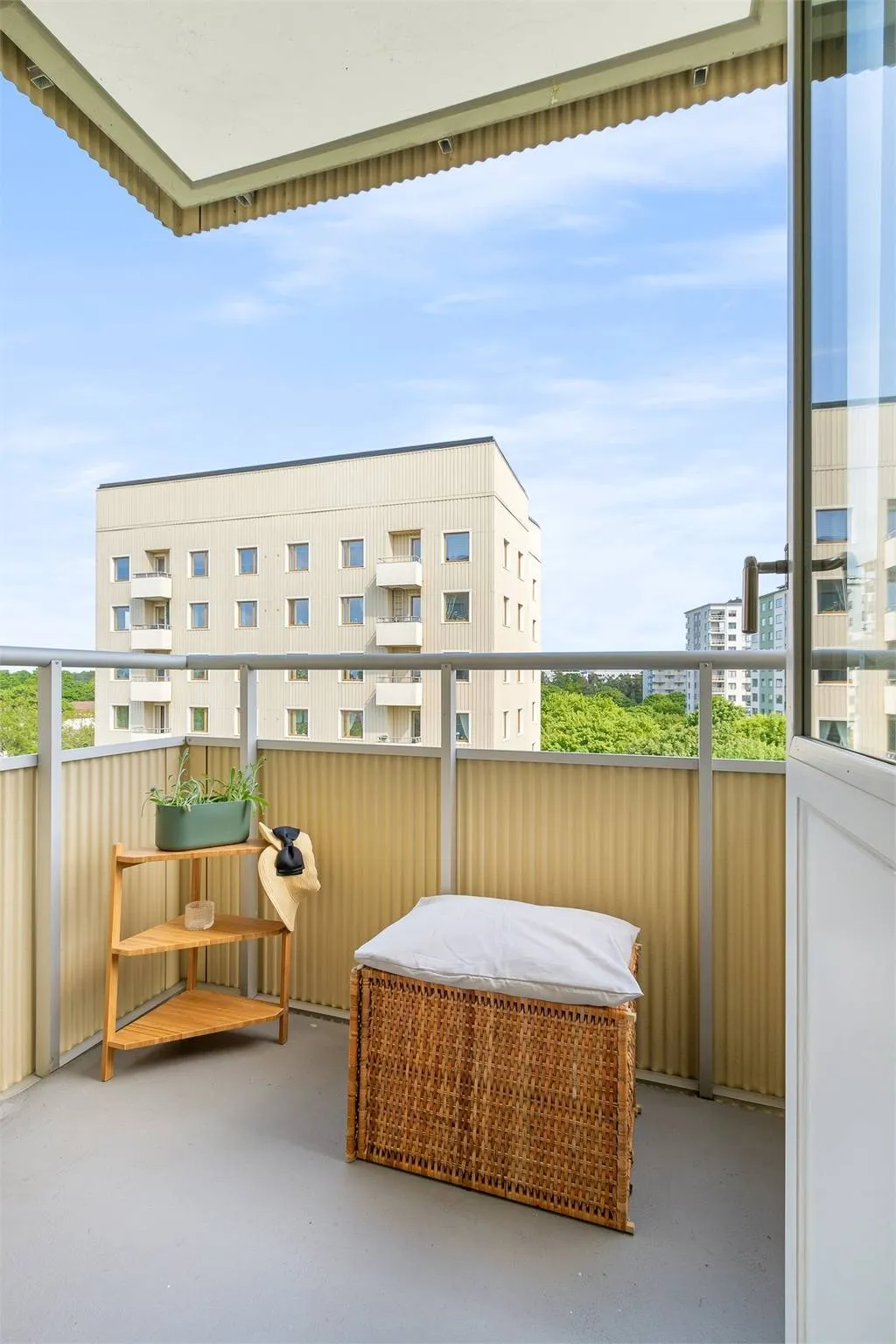 Hyreslägenhet på Vällingby i vallingby