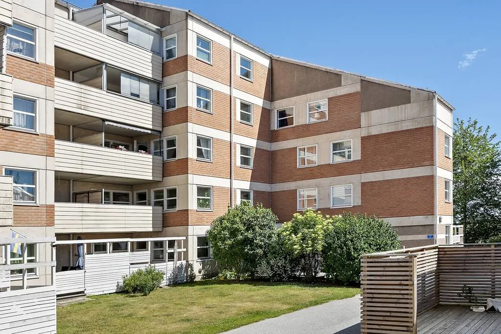 Hyreslägenhet på Täby i taby