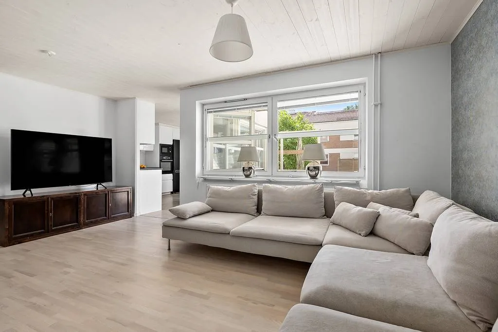 Hyreslägenhet på Täby i taby