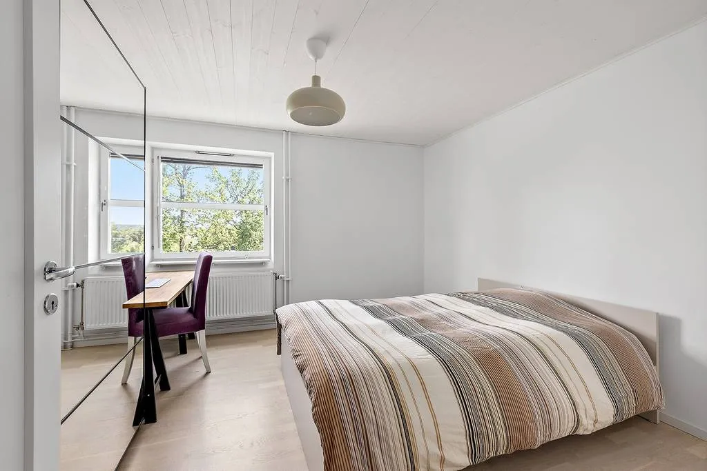 Hyreslägenhet på Täby i taby