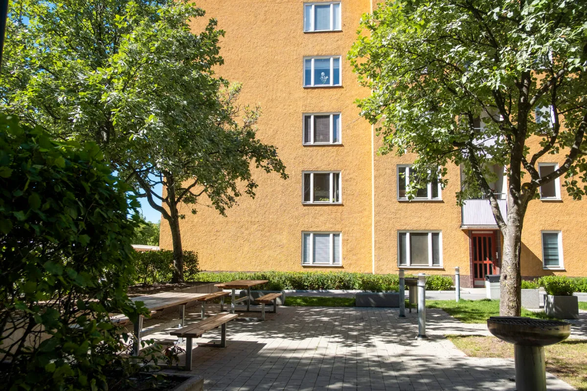 Hyreslägenhet på Vårby i varby