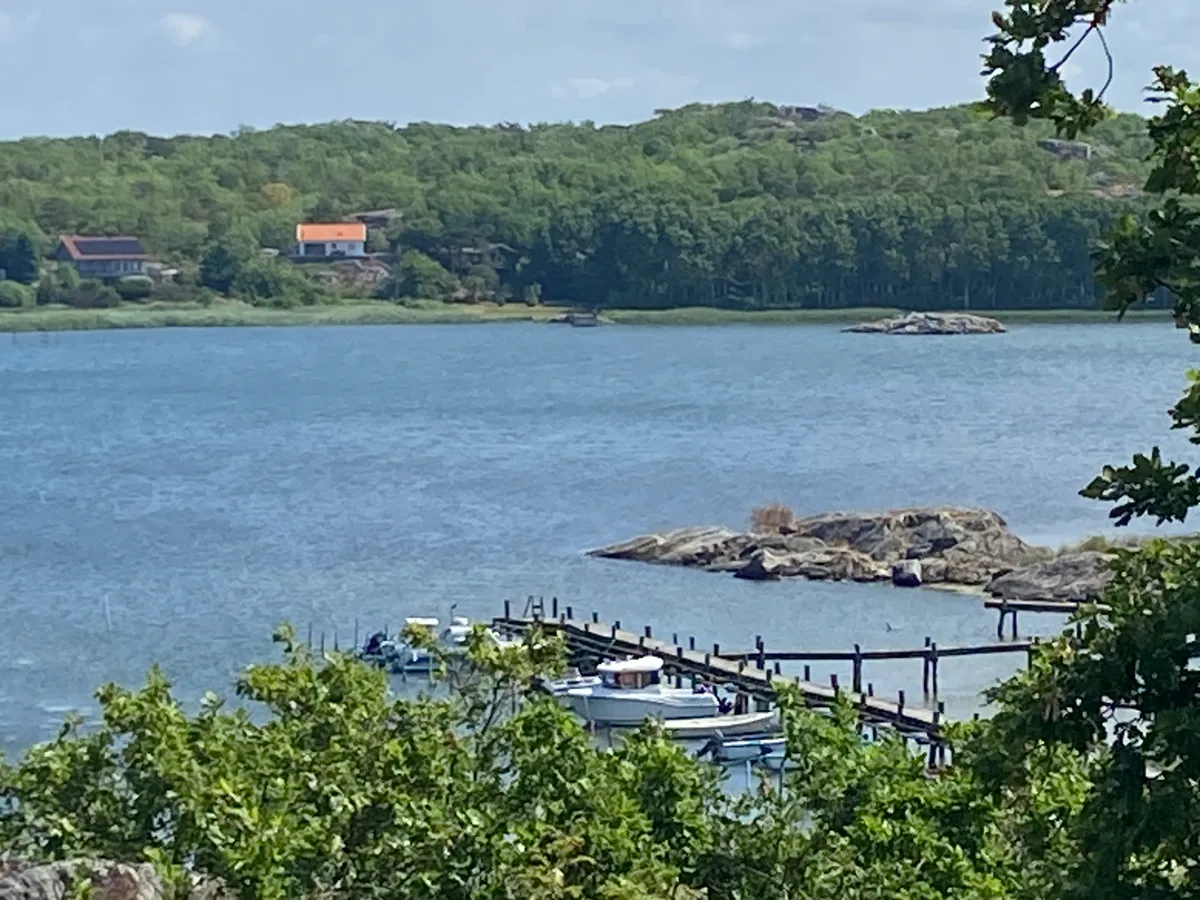 Hyresbostad på Brännö i branno