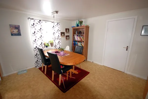 Hyreslägenhet på Fellingsbro i fellingsbro