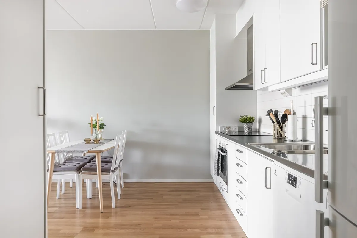 Hyreslägenhet på Hässelby i hasselby