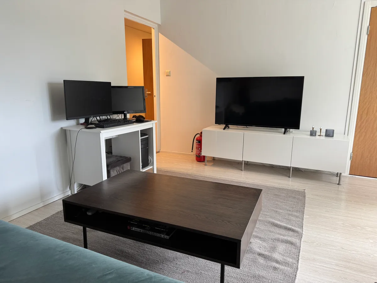 Property image 8