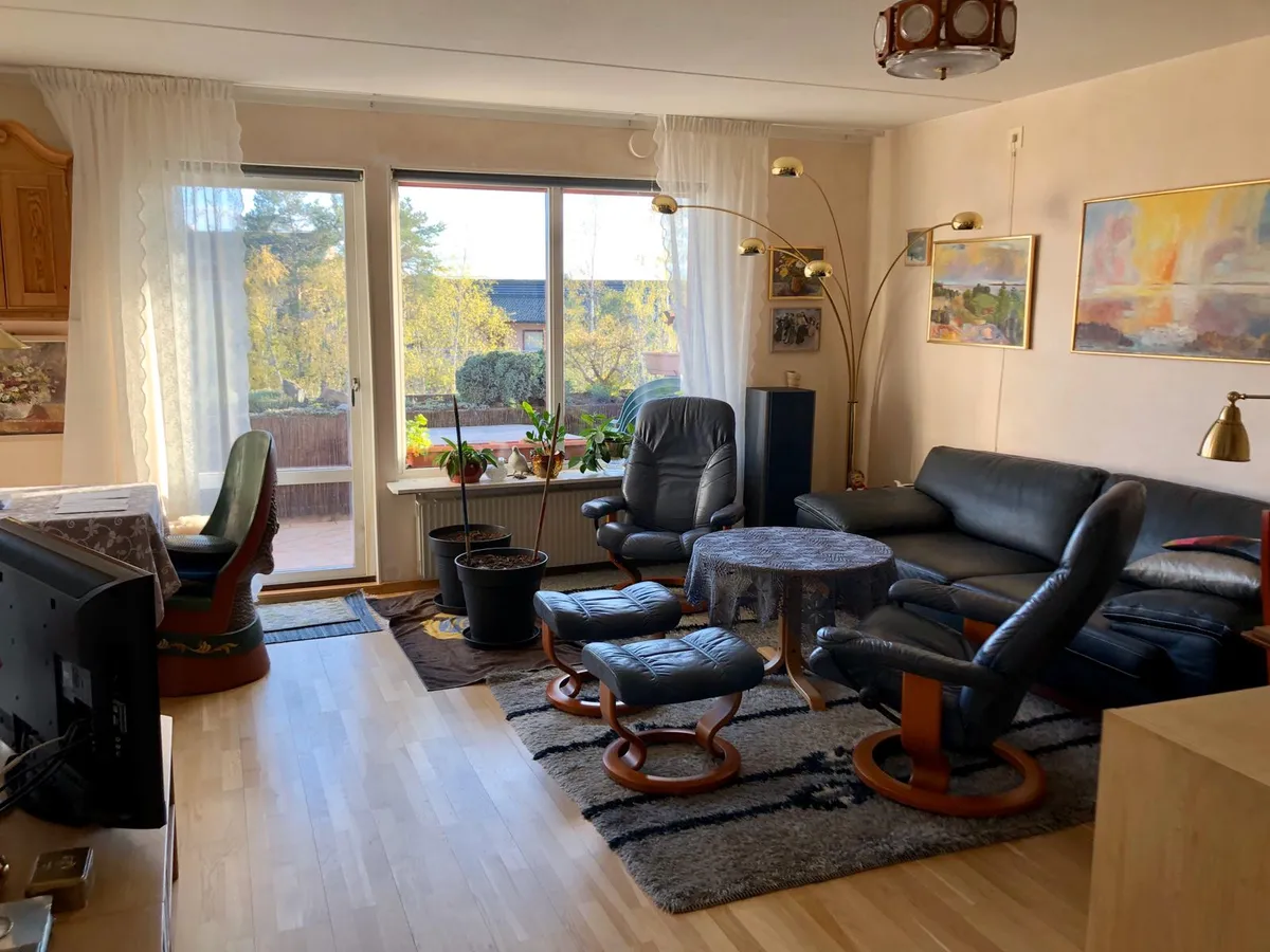 Hyreslägenhet på Huddinge i huddinge