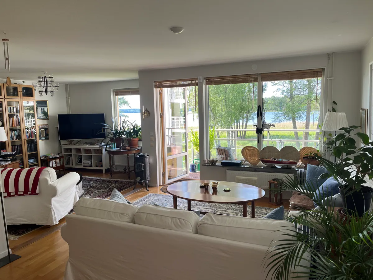 Hyreslägenhet på Täby i taby