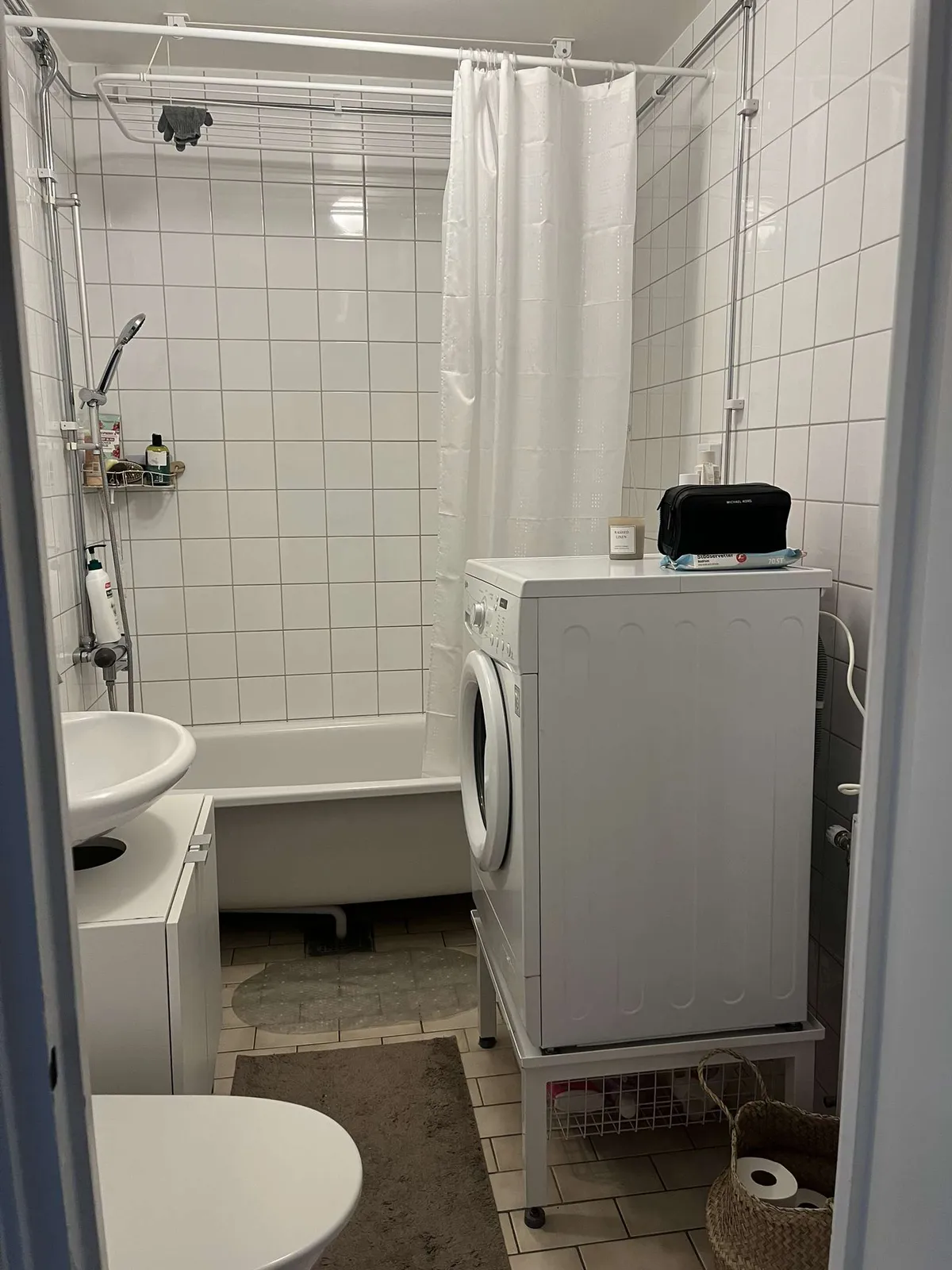 Hyreslägenhet på Farsta i farsta