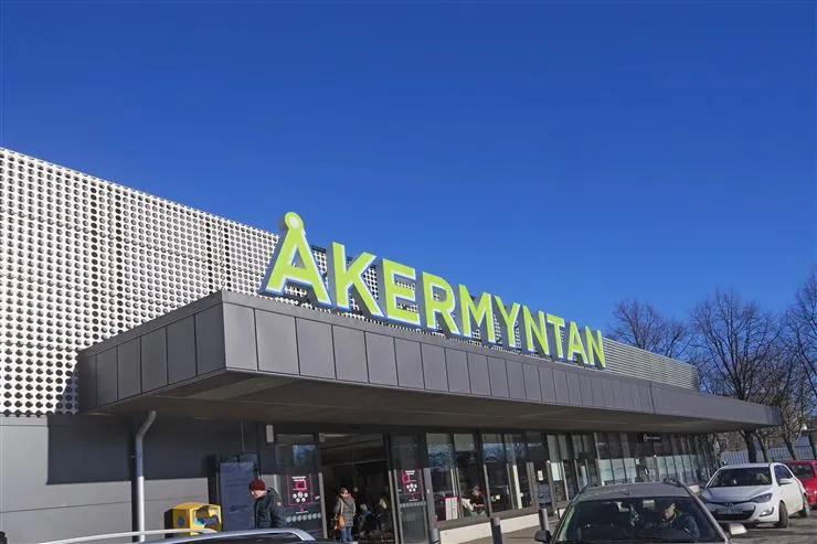 Hyreslägenhet på Hässelby i hasselby