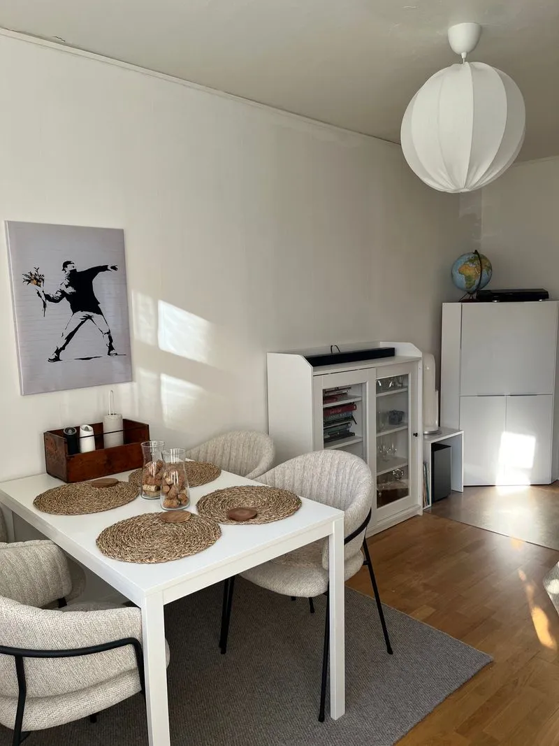 Hyreslägenhet på Hässelby i hasselby
