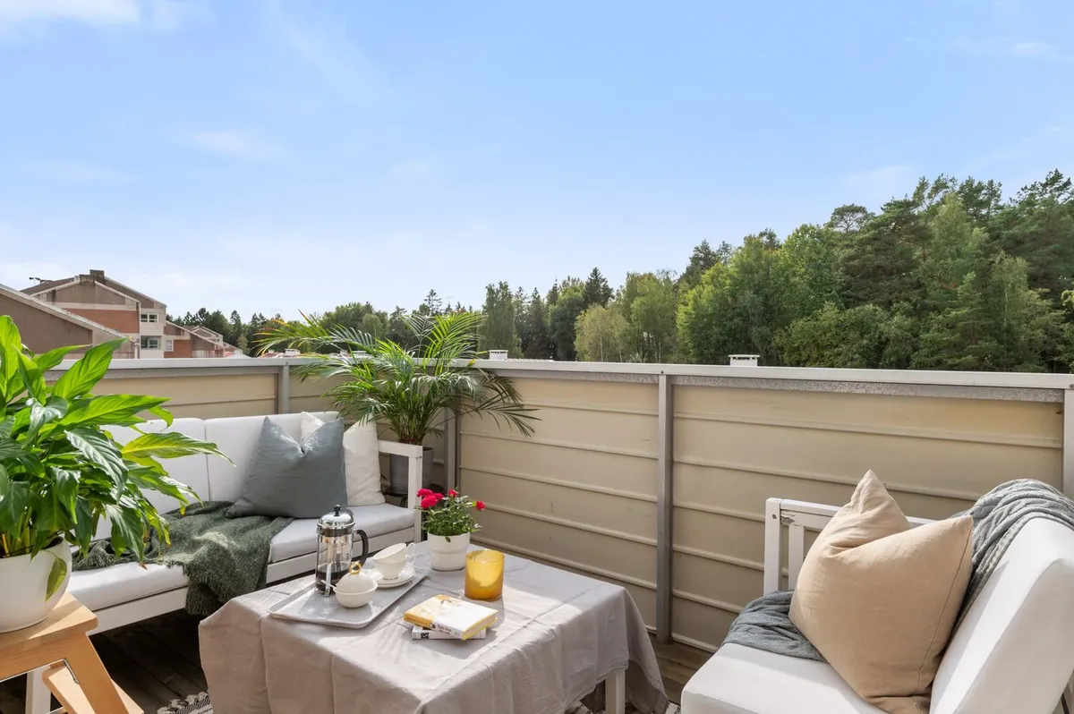 Hyreslägenhet på Täby i taby