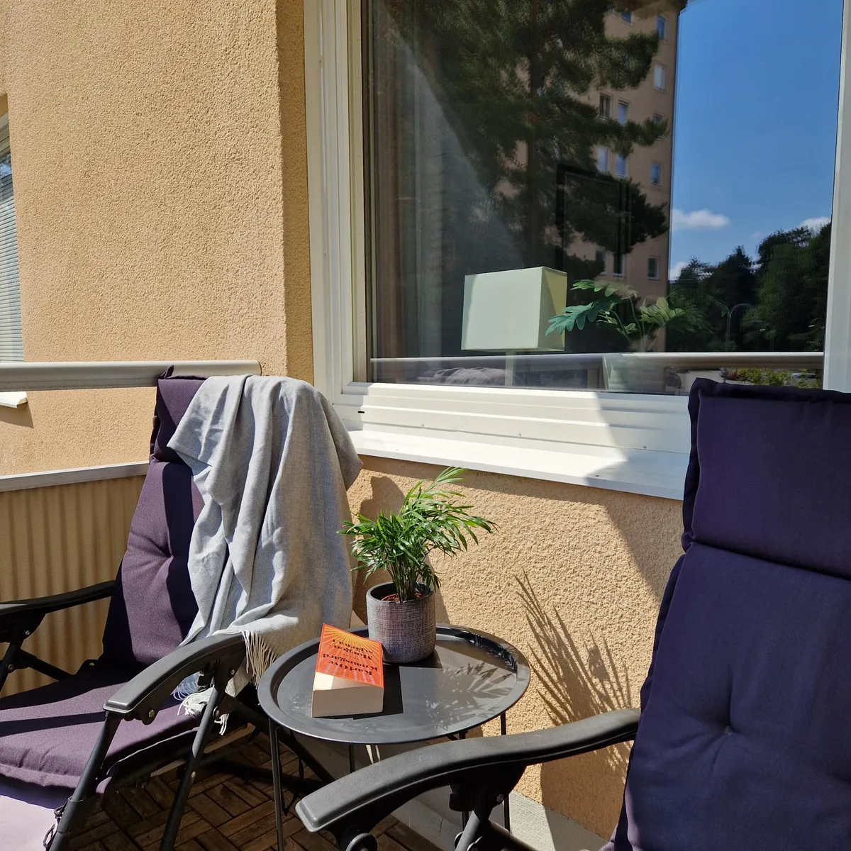 Hyreslägenhet på Täby i taby