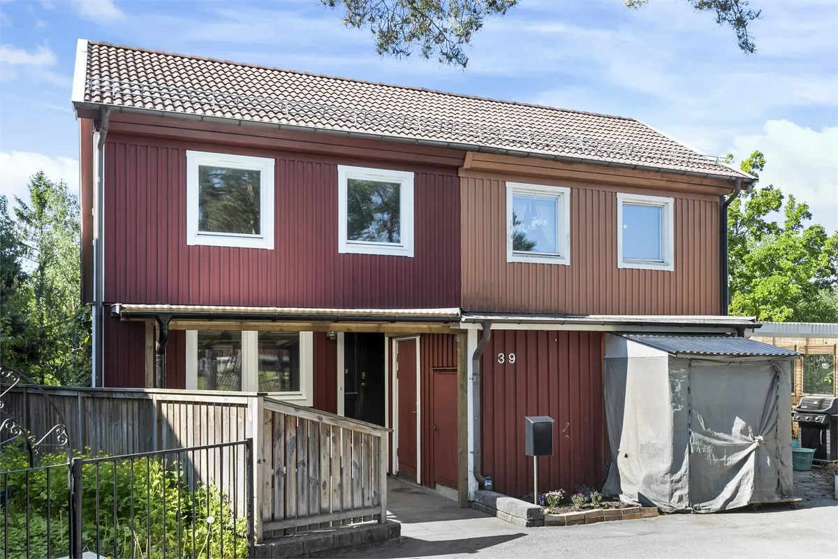 Hyreslägenhet på Botkyrka i botkyrka