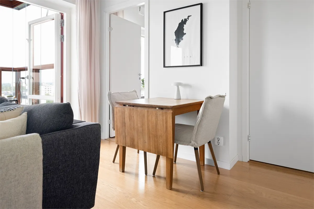 Hyreslägenhet på Hässelby i hasselby
