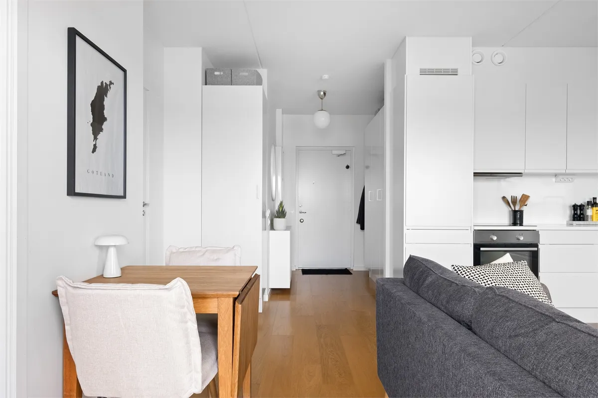 Hyreslägenhet på Hässelby i hasselby