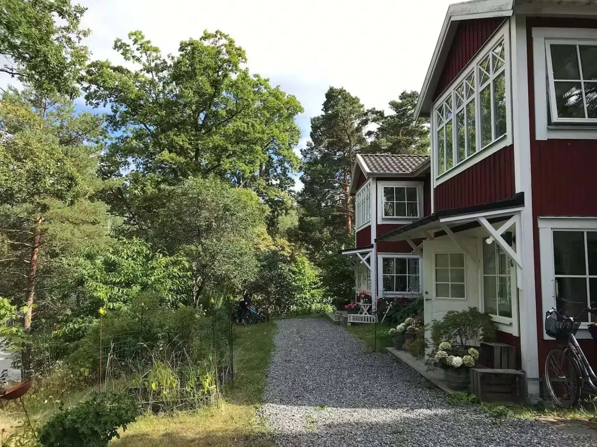Hyresbostad på Saltsjö-boo i saltsjo-boo