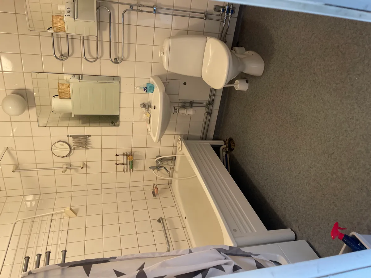 Hyreslägenhet på Bro i bro