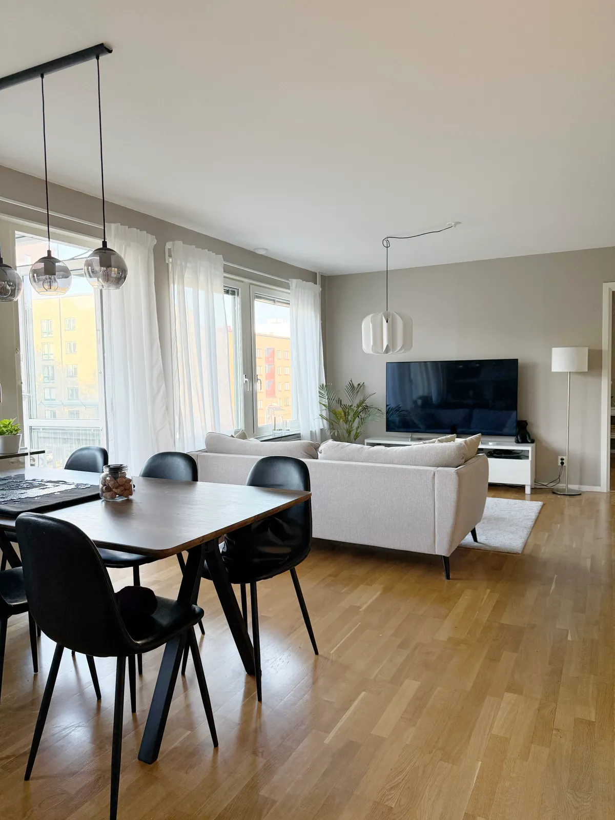Hyreslägenhet på Farsta i farsta
