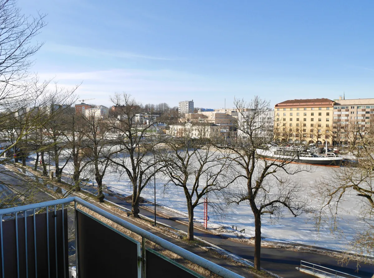 Hyreslägenhet på Turku i turku