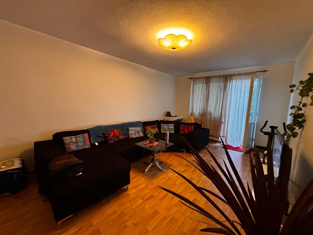 Hyreslägenhet på Hässelby i hasselby