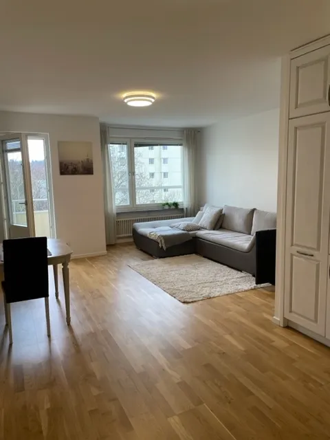 Hyreslägenhet på Täby i taby