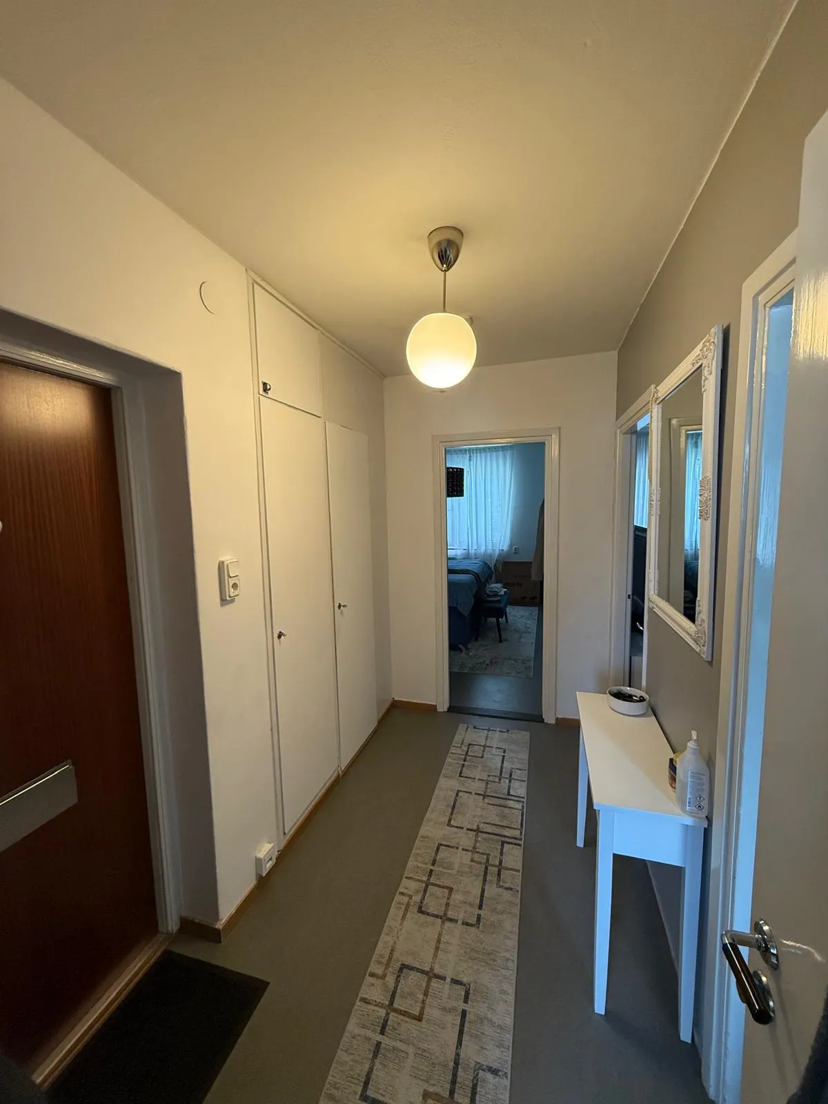 Hyreslägenhet på Vällingby i vallingby