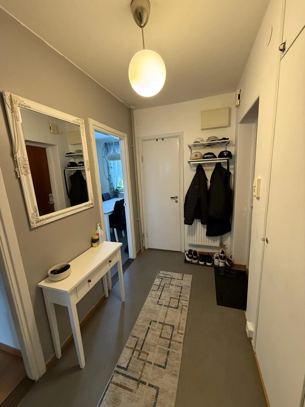 Hyreslägenhet på Vällingby i vallingby