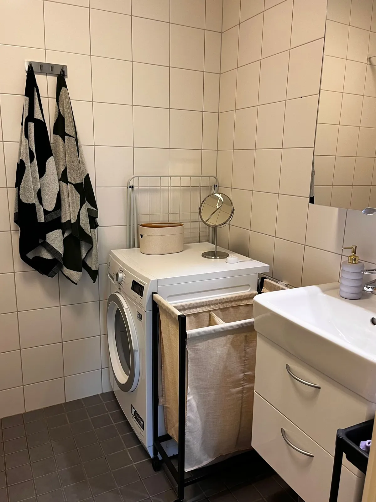 Hyreslägenhet på Bagarmossen i bagarmossen