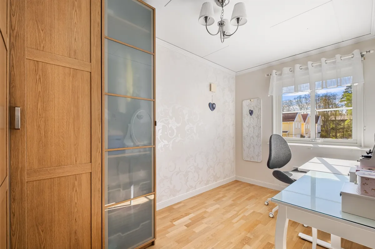 Hyresbostad på Hässelby i hasselby