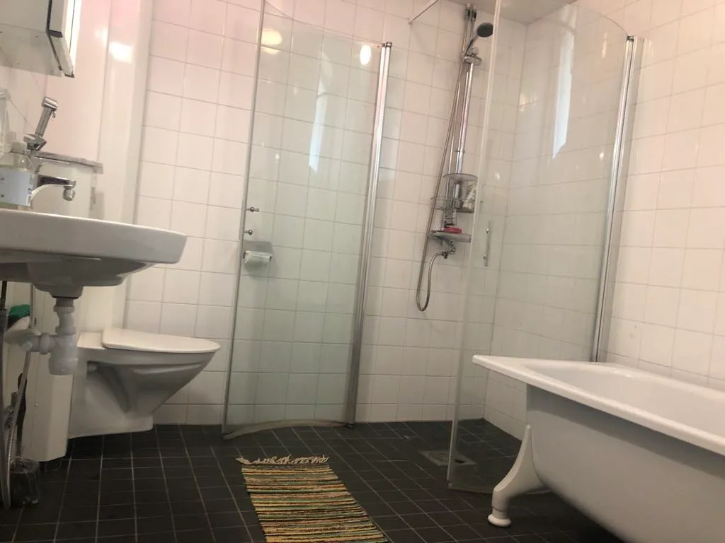 Hyreslägenhet på Farsta i farsta