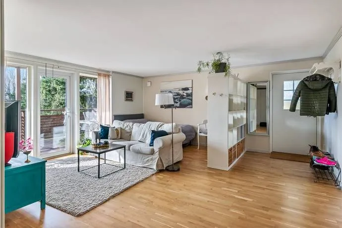 Hyreslägenhet på Huddinge i huddinge
