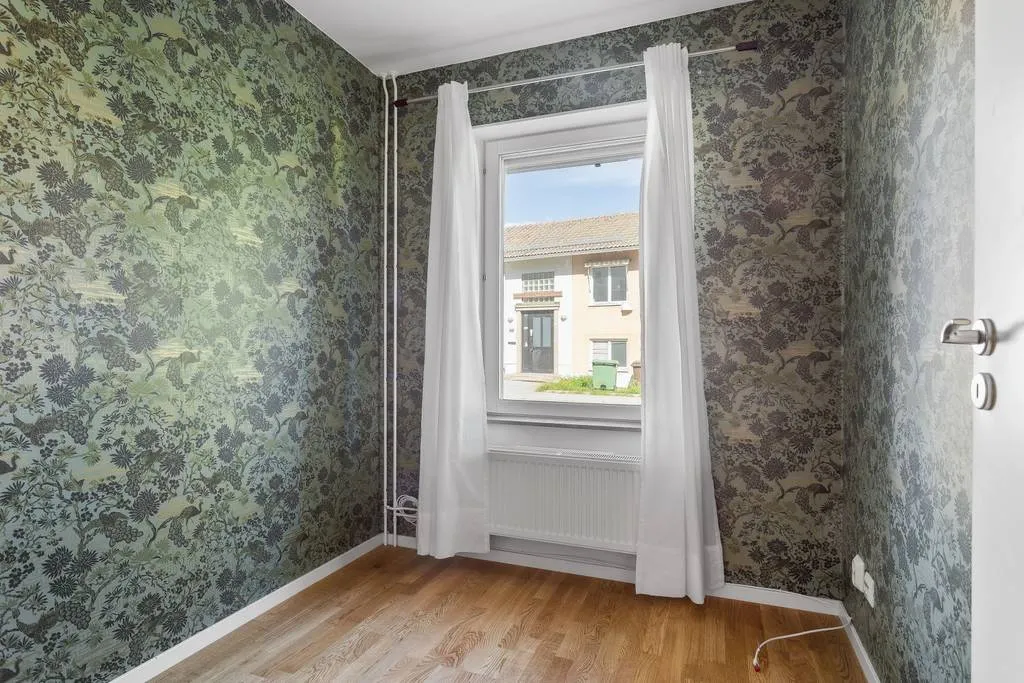 Hyreslägenhet på Bro i bro
