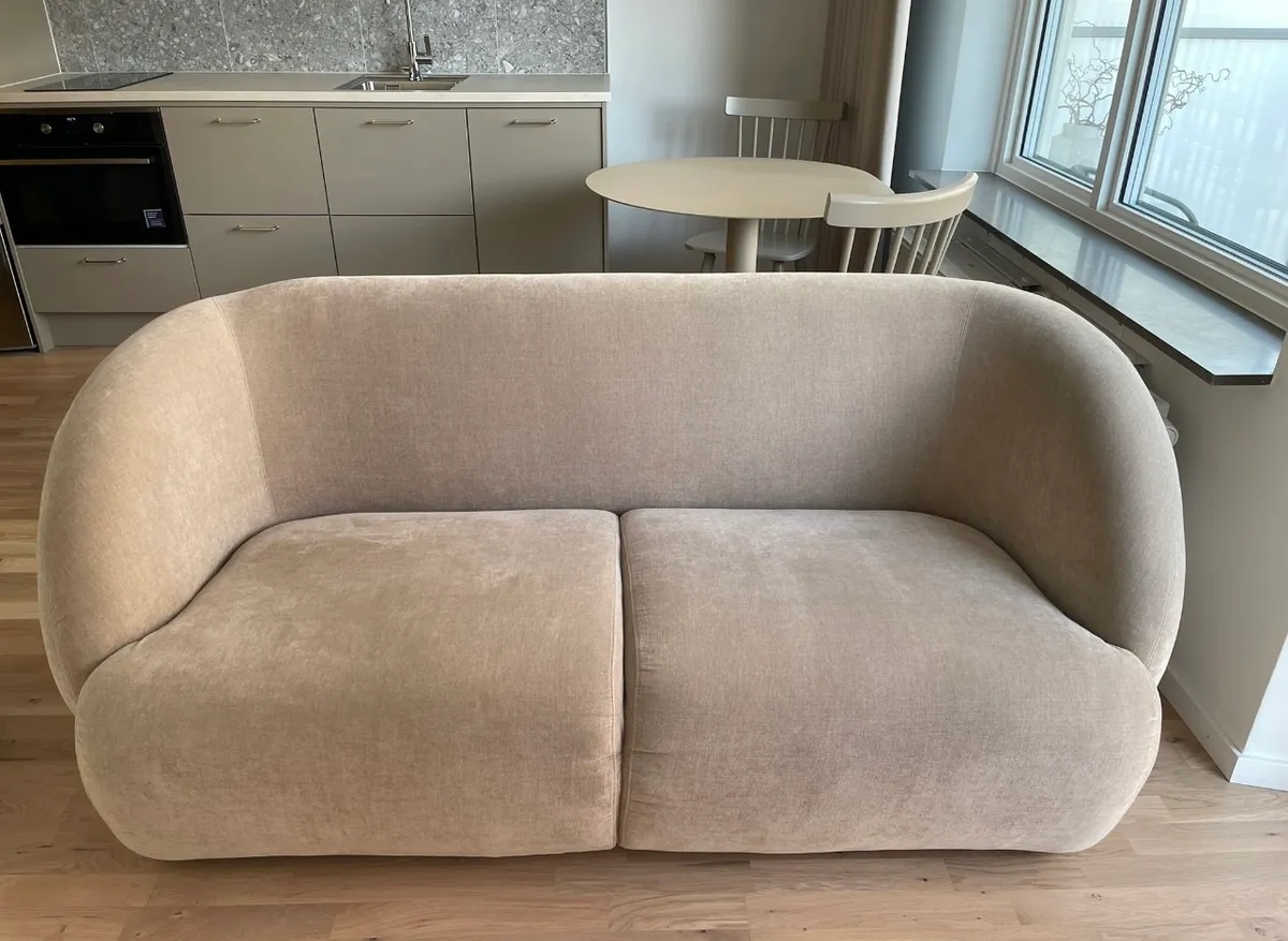 Hyreslägenhet på Täby i taby