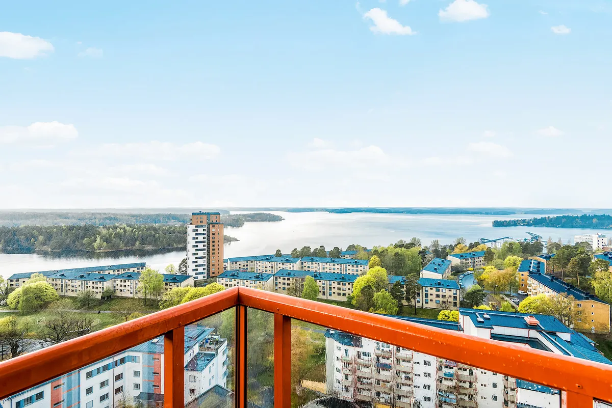 Hyreslägenhet på Hässelby i hasselby