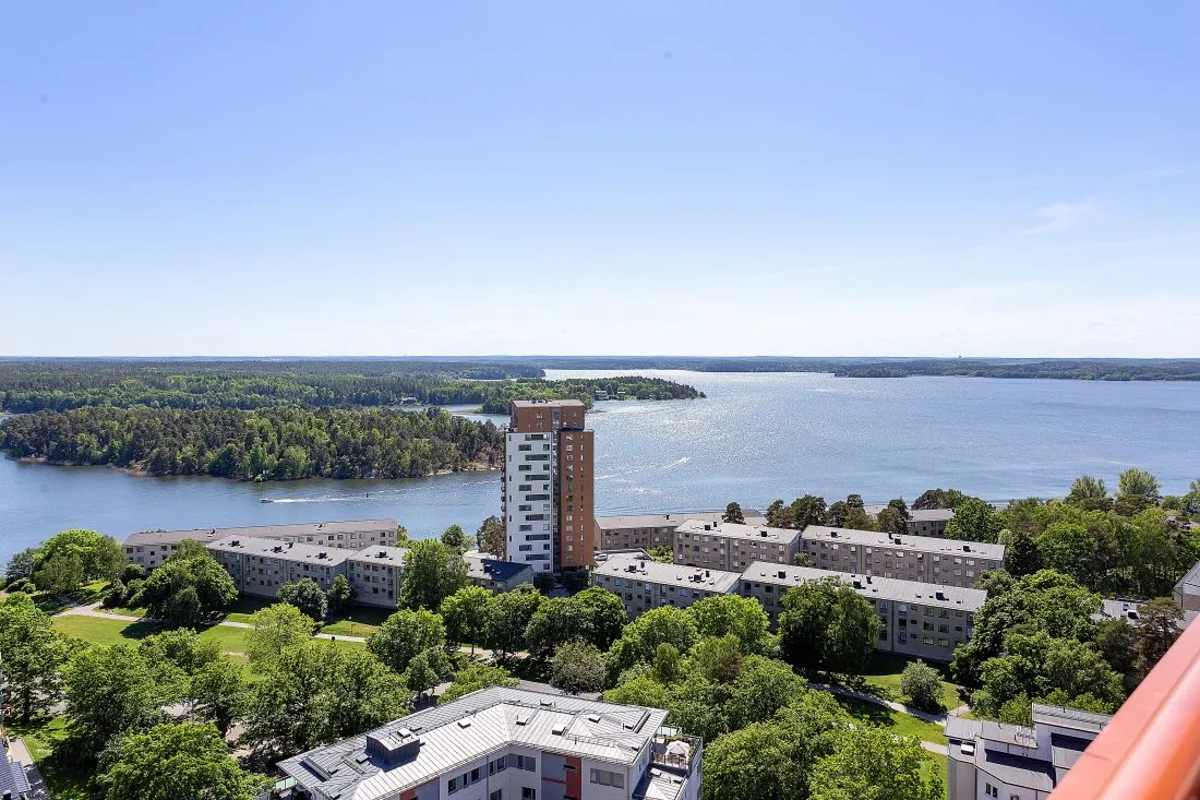 Hyreslägenhet på Hässelby i hasselby
