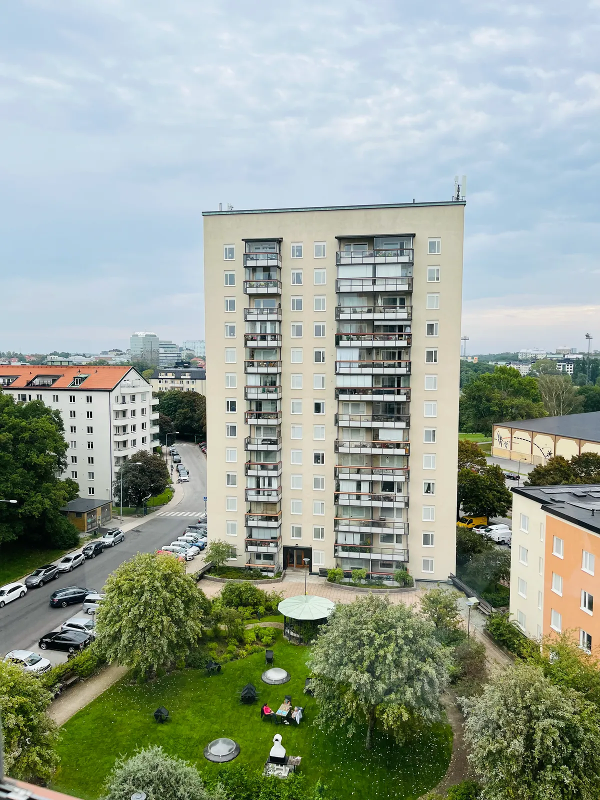 Hyreslägenhet på Solna i solna