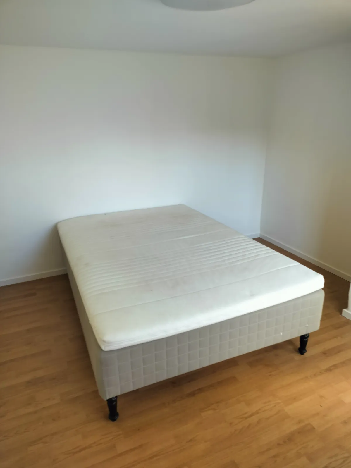 Hyreslägenhet på Huddinge i huddinge