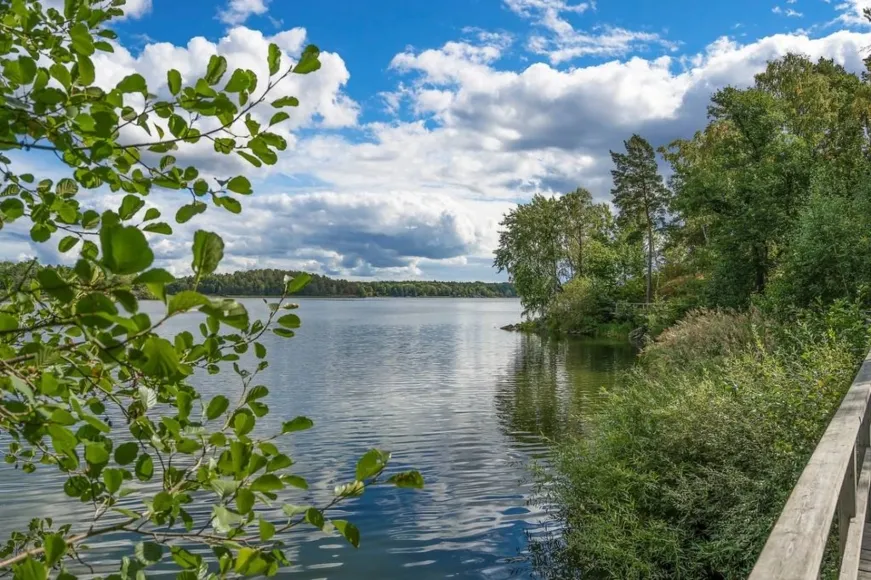 Hyreslägenhet på Farsta i farsta