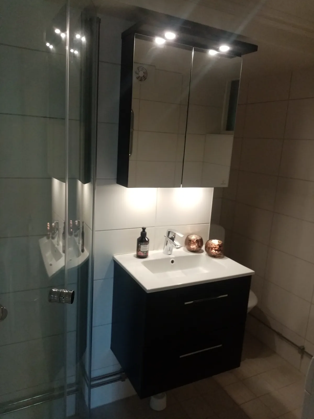 Hyreslägenhet på Färentuna i farentuna