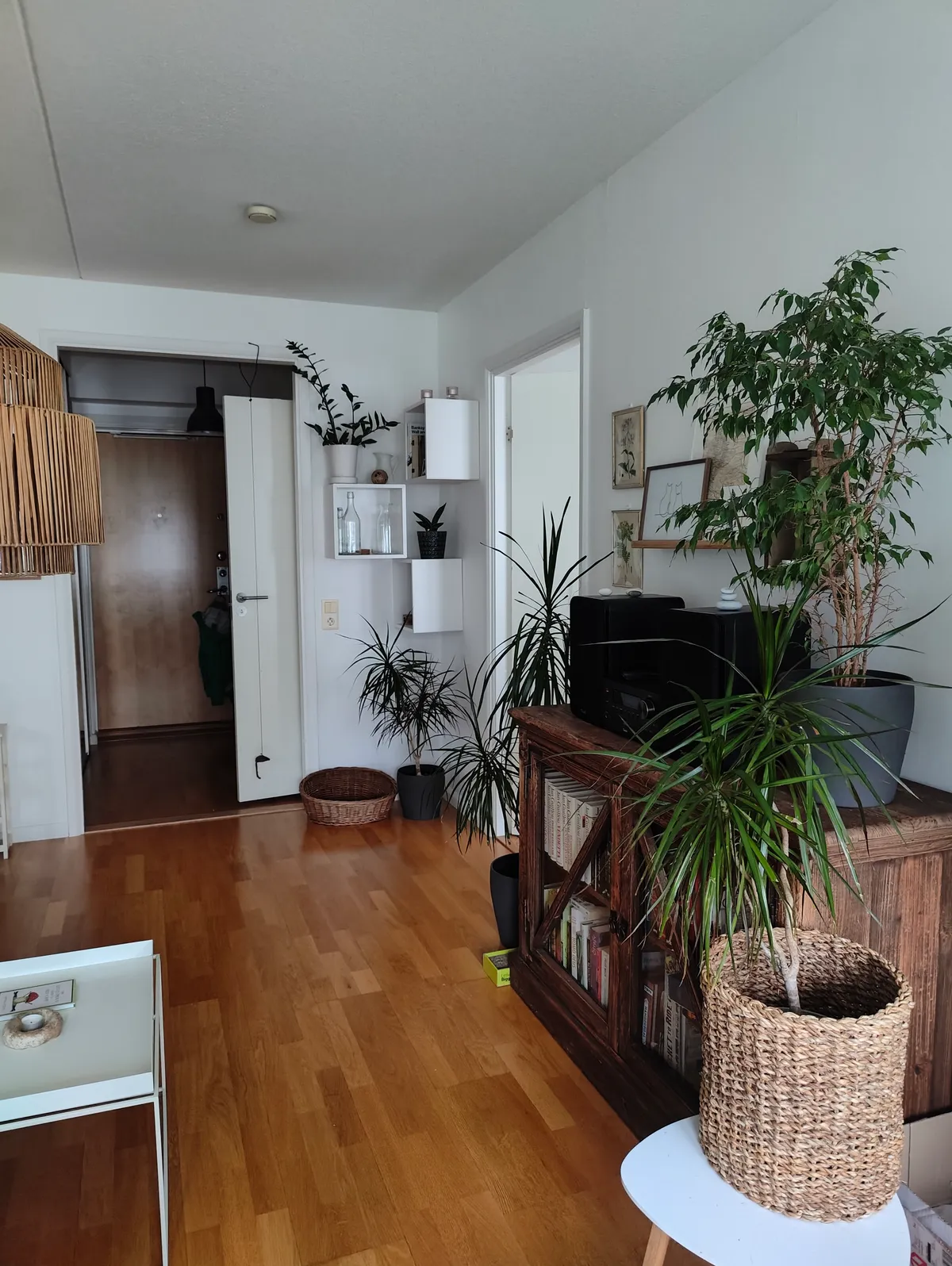 Hyreslägenhet på Hässelby i hasselby