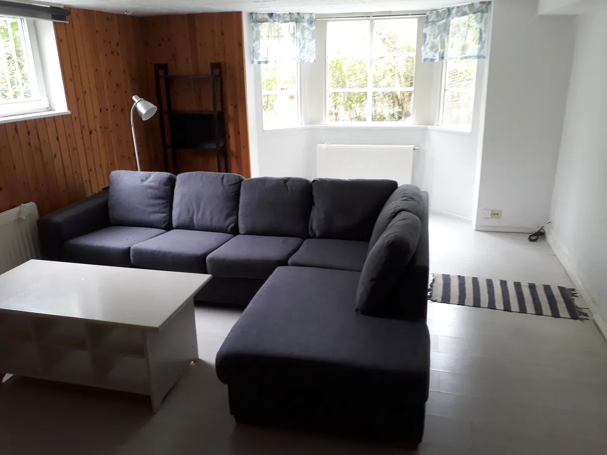 Hyreslägenhet på Täby i taby