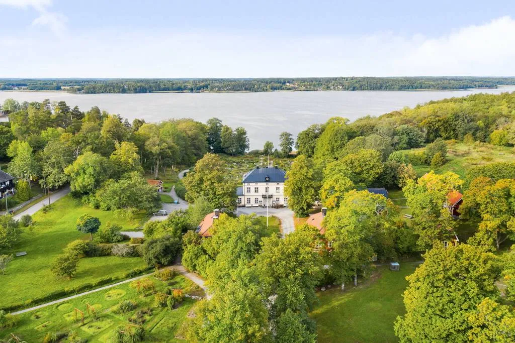 Hyreslägenhet på Hässelby i hasselby