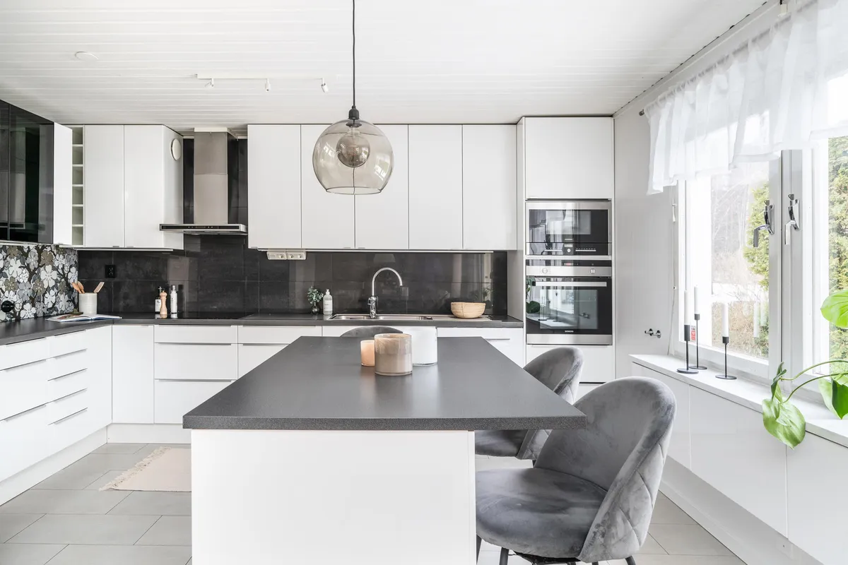 Hyresbostad på Hässelby i hasselby