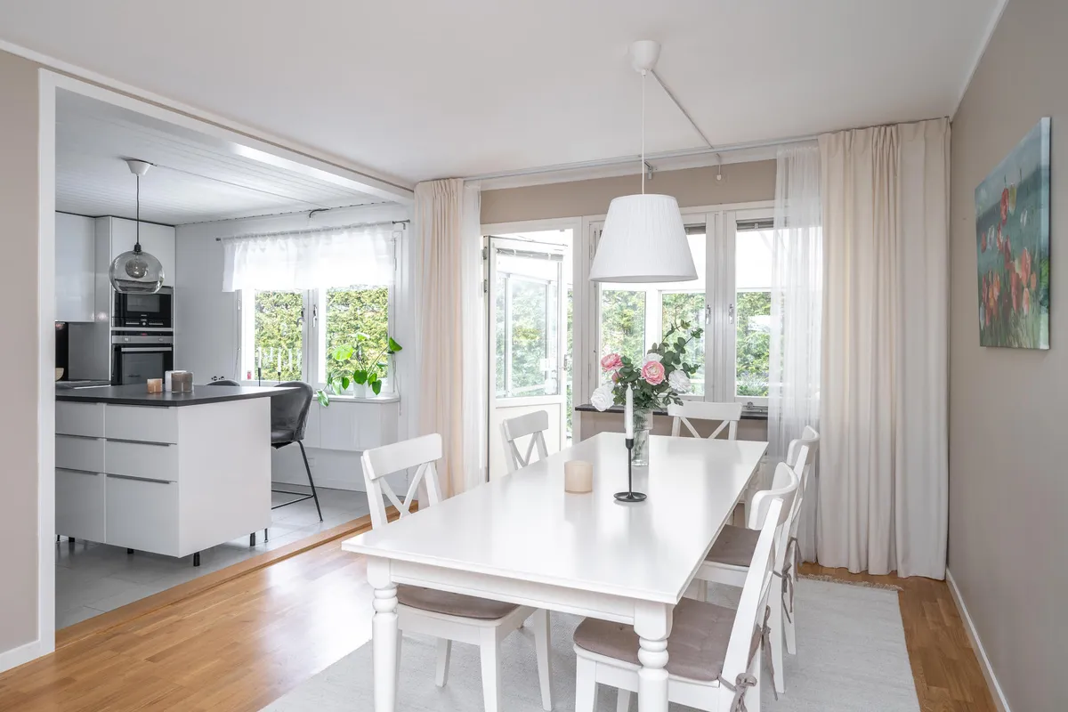 Hyresbostad på Hässelby i hasselby