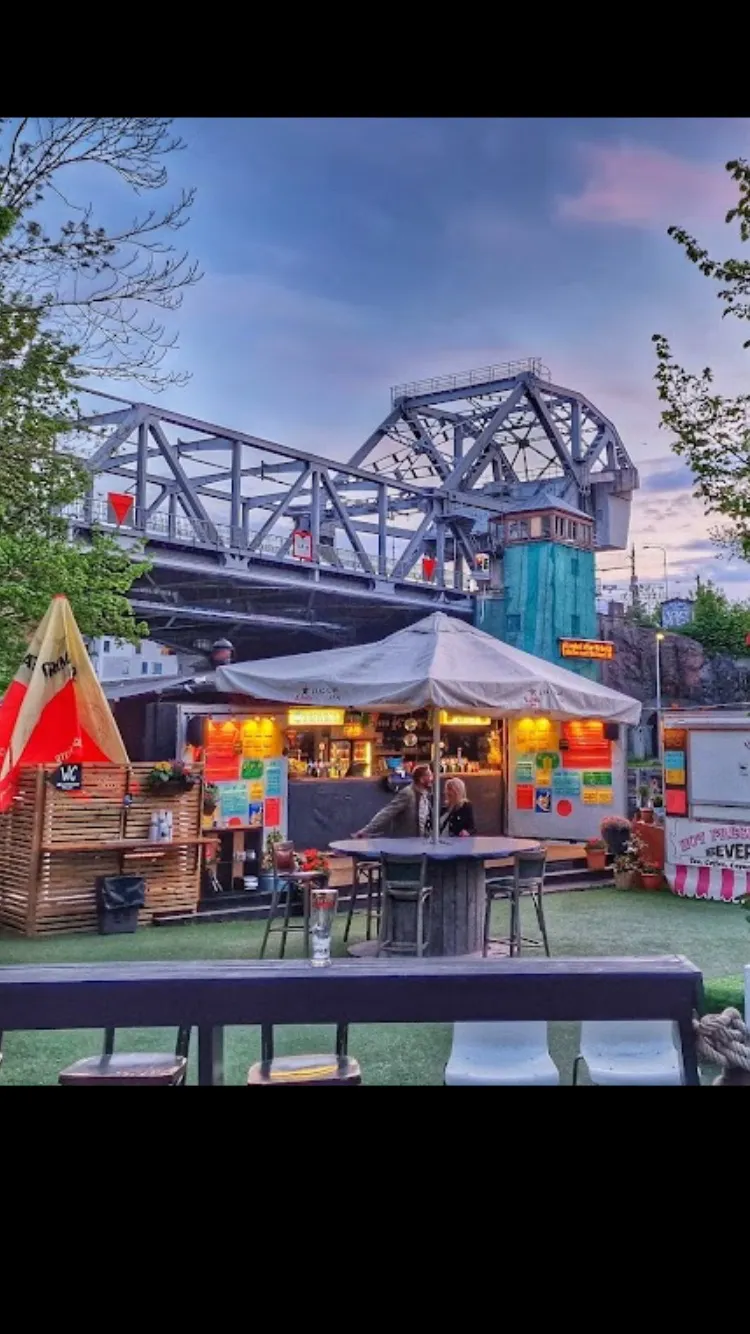 Hyreslägenhet på Nacka i nacka