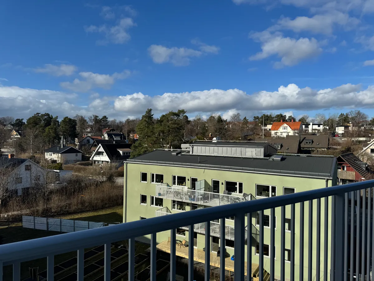 Hyreslägenhet på Hässelby i hasselby